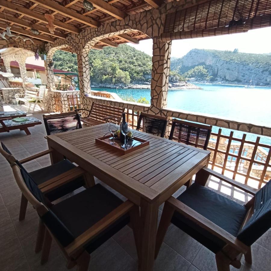 Holiday Home Jelena Zastražišće Exteriör bild