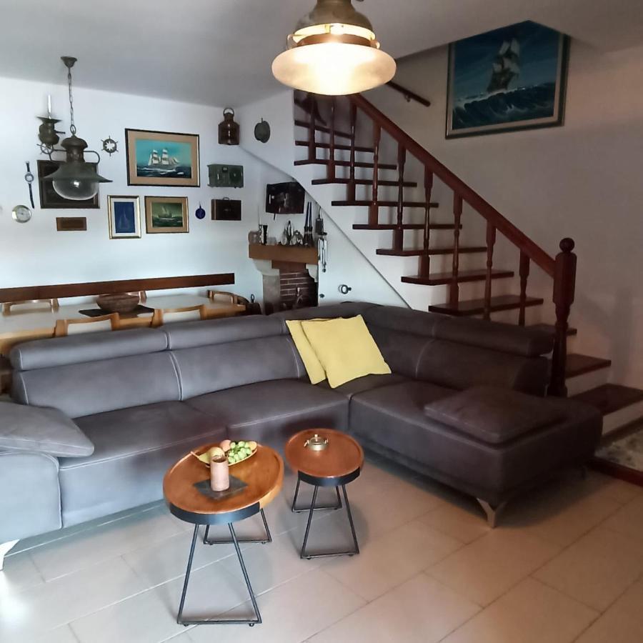 Holiday Home Jelena Zastražišće Exteriör bild