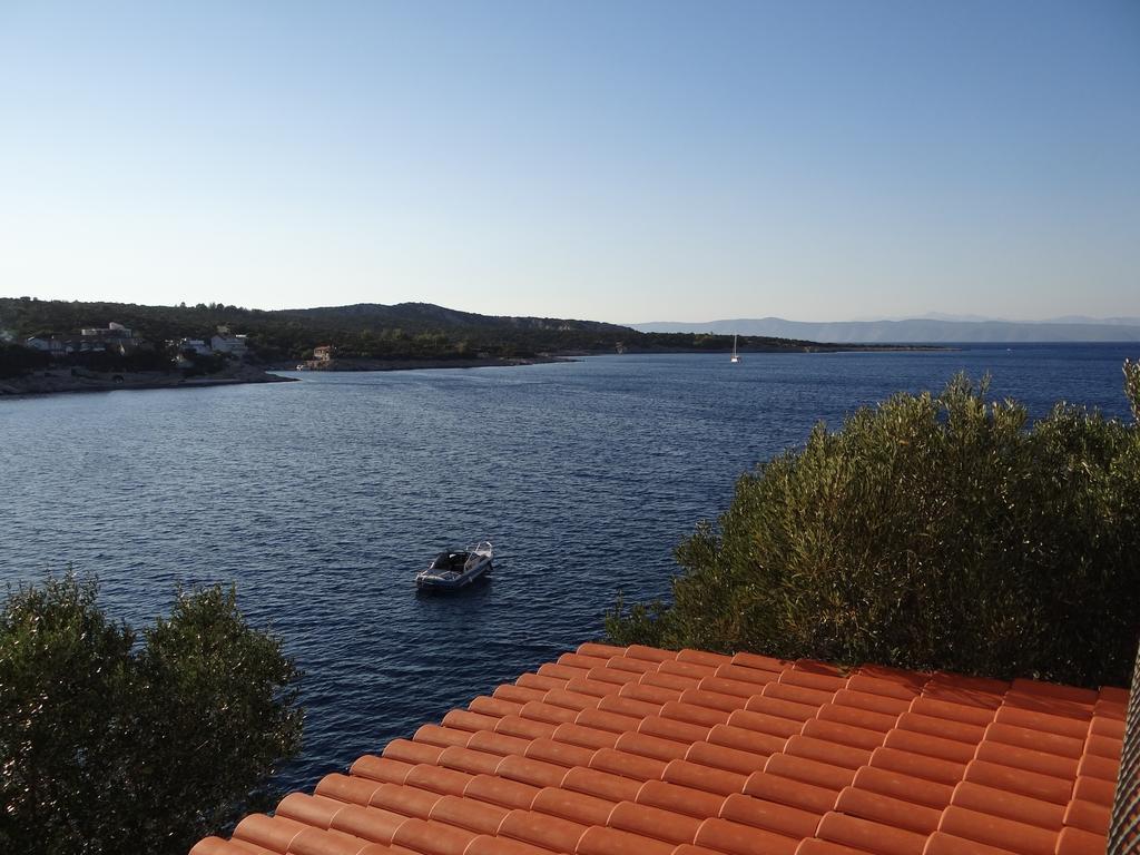 Holiday Home Jelena Zastražišće Exteriör bild