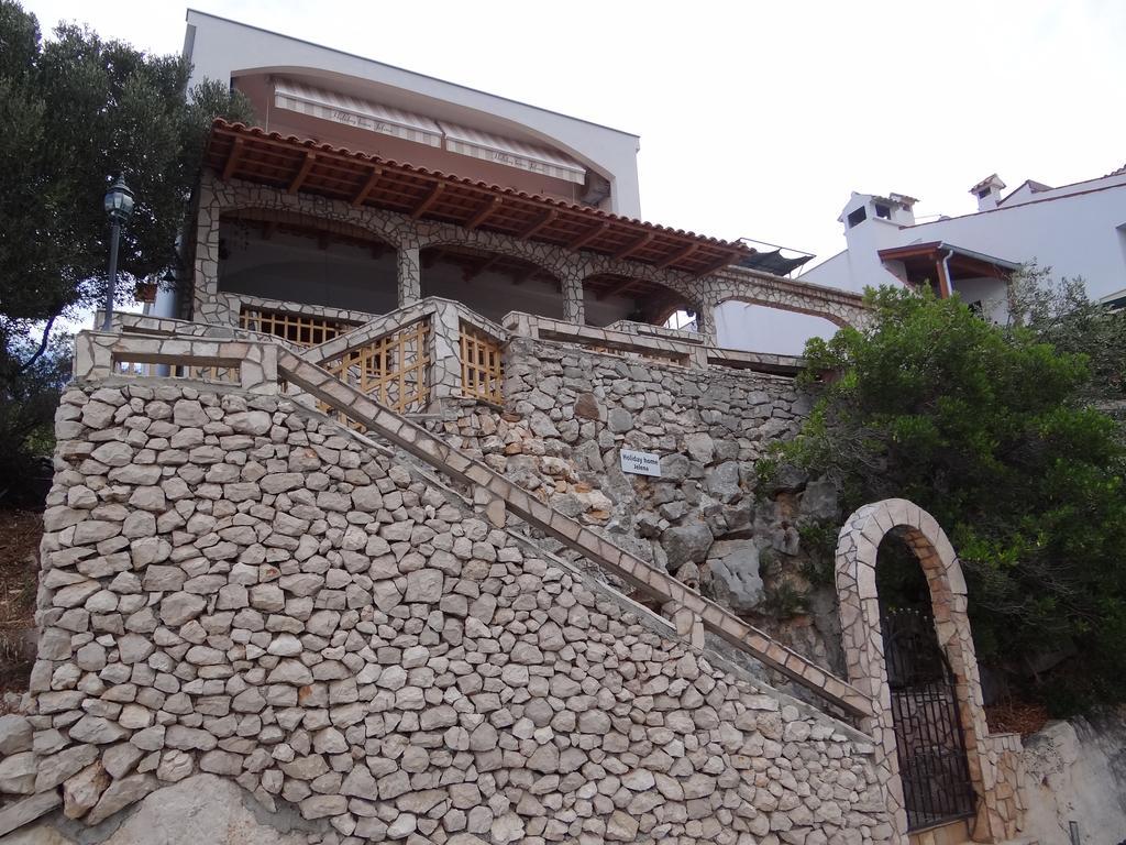Holiday Home Jelena Zastražišće Exteriör bild