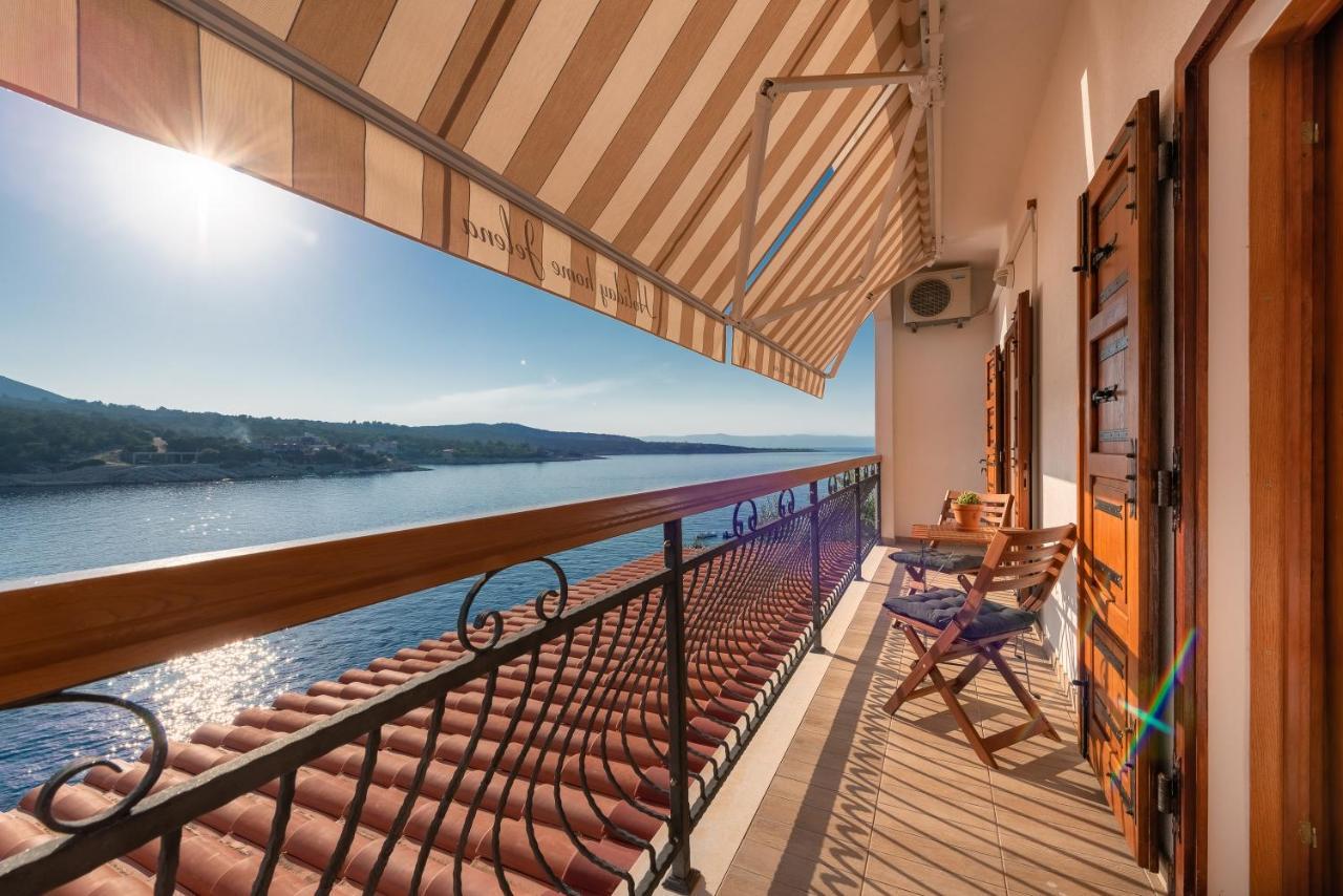 Holiday Home Jelena Zastražišće Exteriör bild